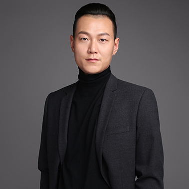 創意一(yī)部總監田占庭